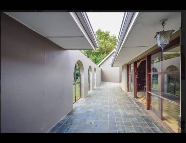 8 BEDROOM HOUSE FOR SALE IN ESSEXWOLD